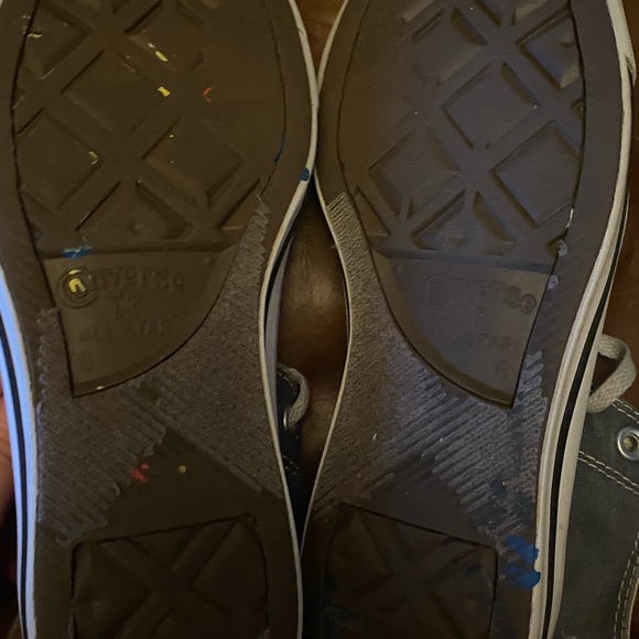 White converse sneakers size 8 - Picture 3 of 15